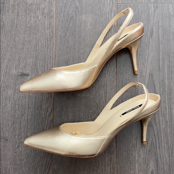 Zara Basic sling back mid heels shoes Gold - Picture 2 of 4
